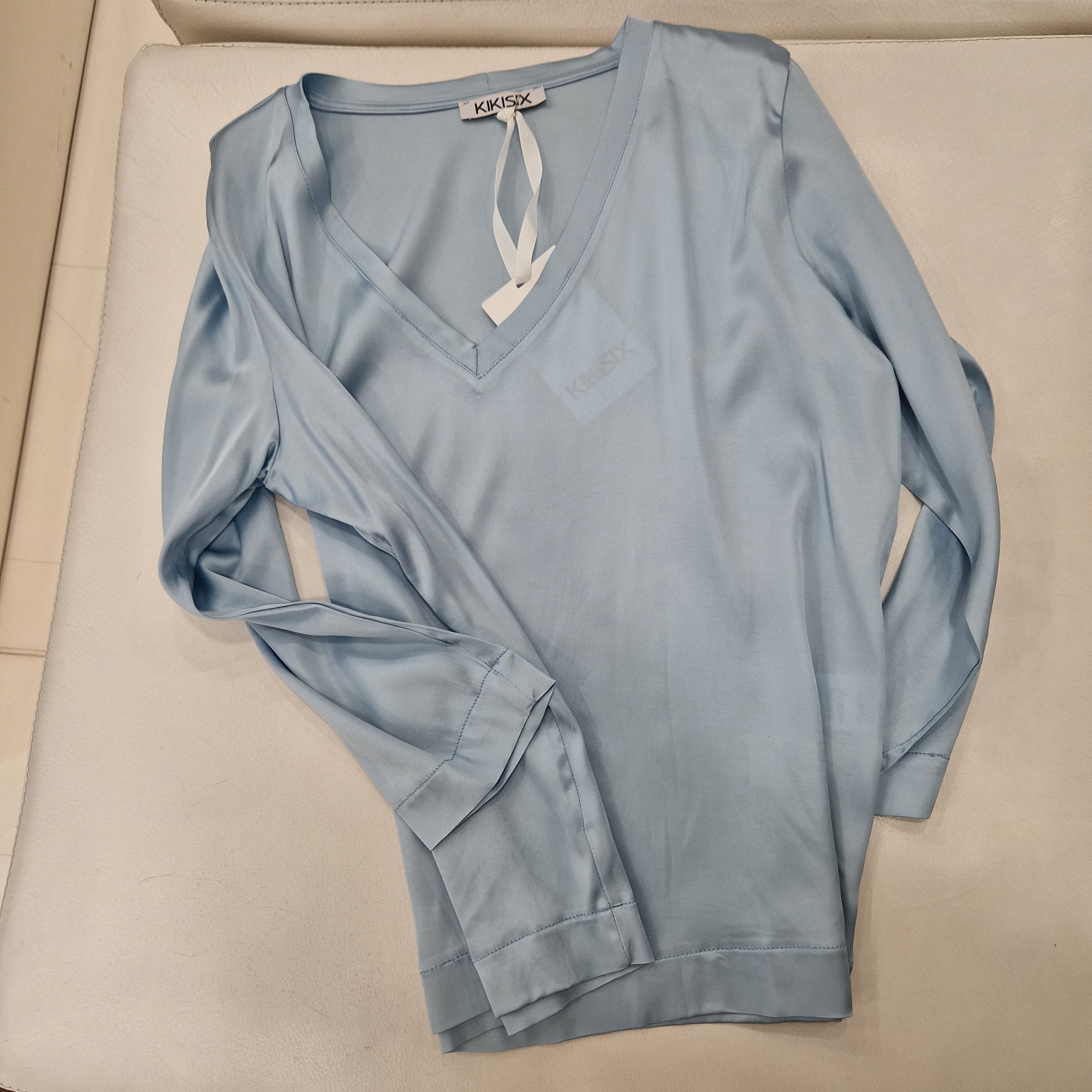 Kikisix maglia satin Color celeste