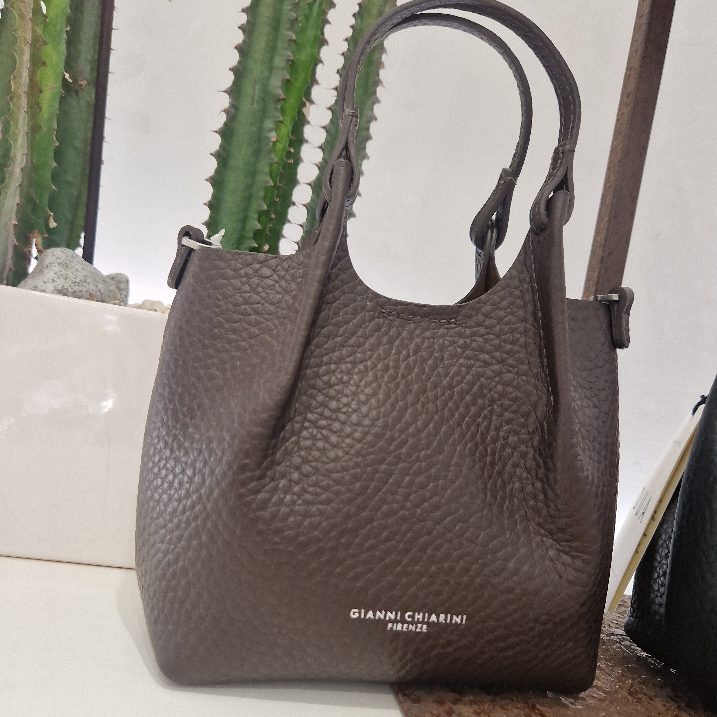 Gianni Chiarini  linea DUA piccola