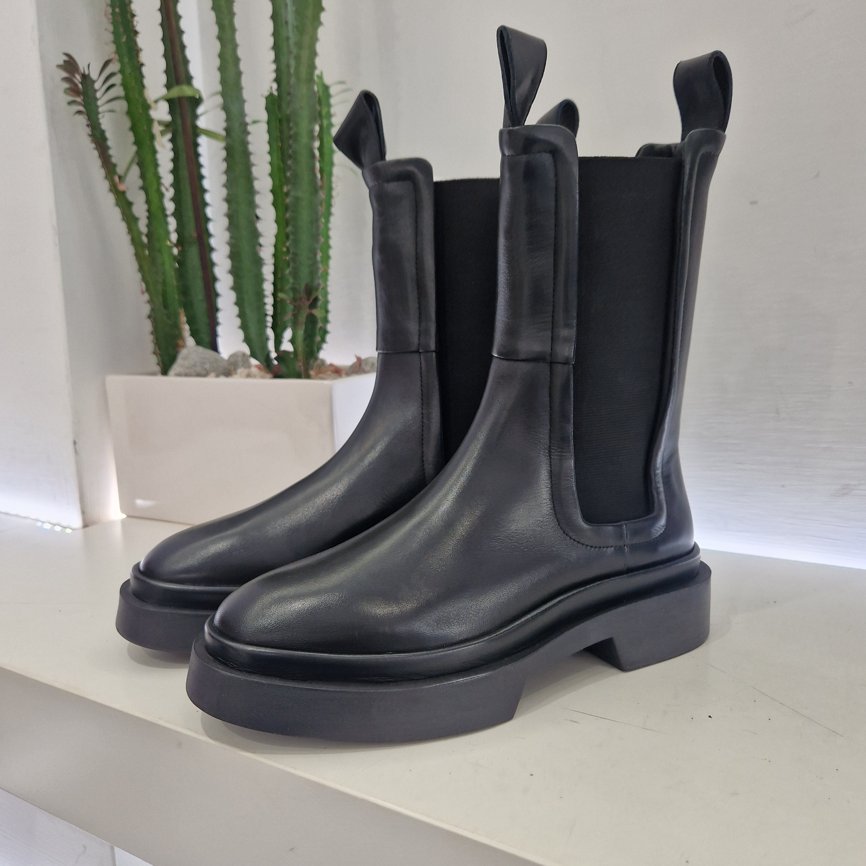 Stivaletto beatles CINDY pelle nera