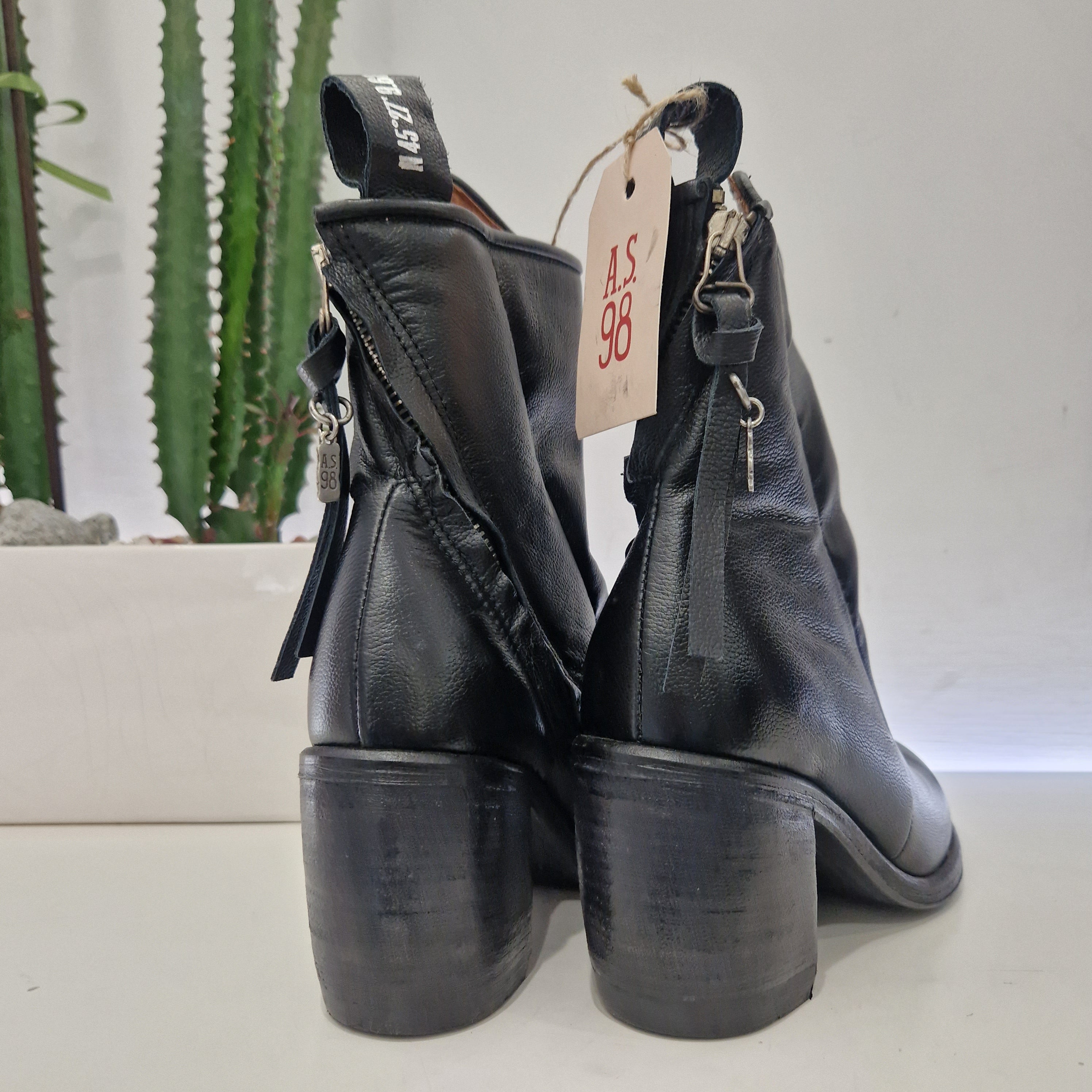 A.S.98 stivaletto nero tacco 7 cm