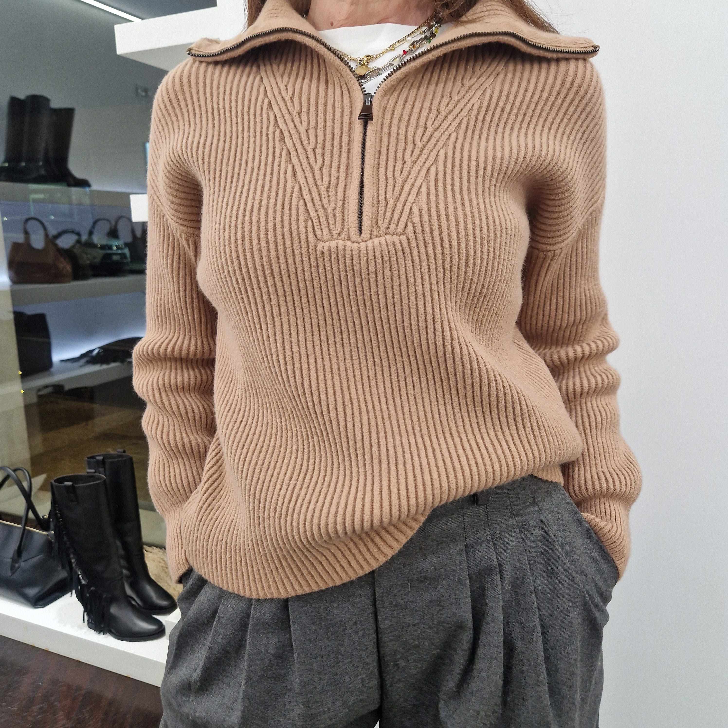 Maglione ZIP color nocciola