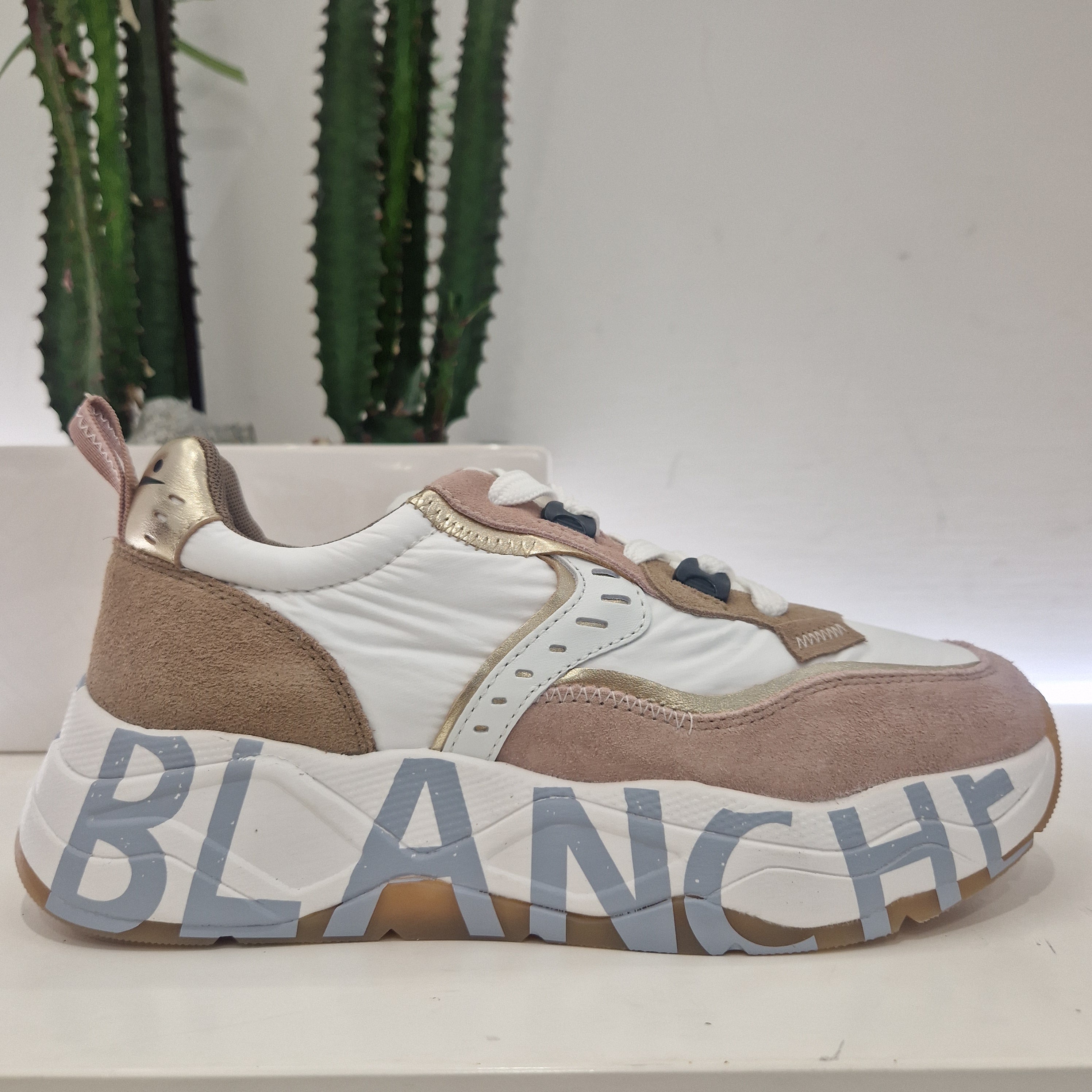 Voile Blanche sneaker modello CLUB  cipria