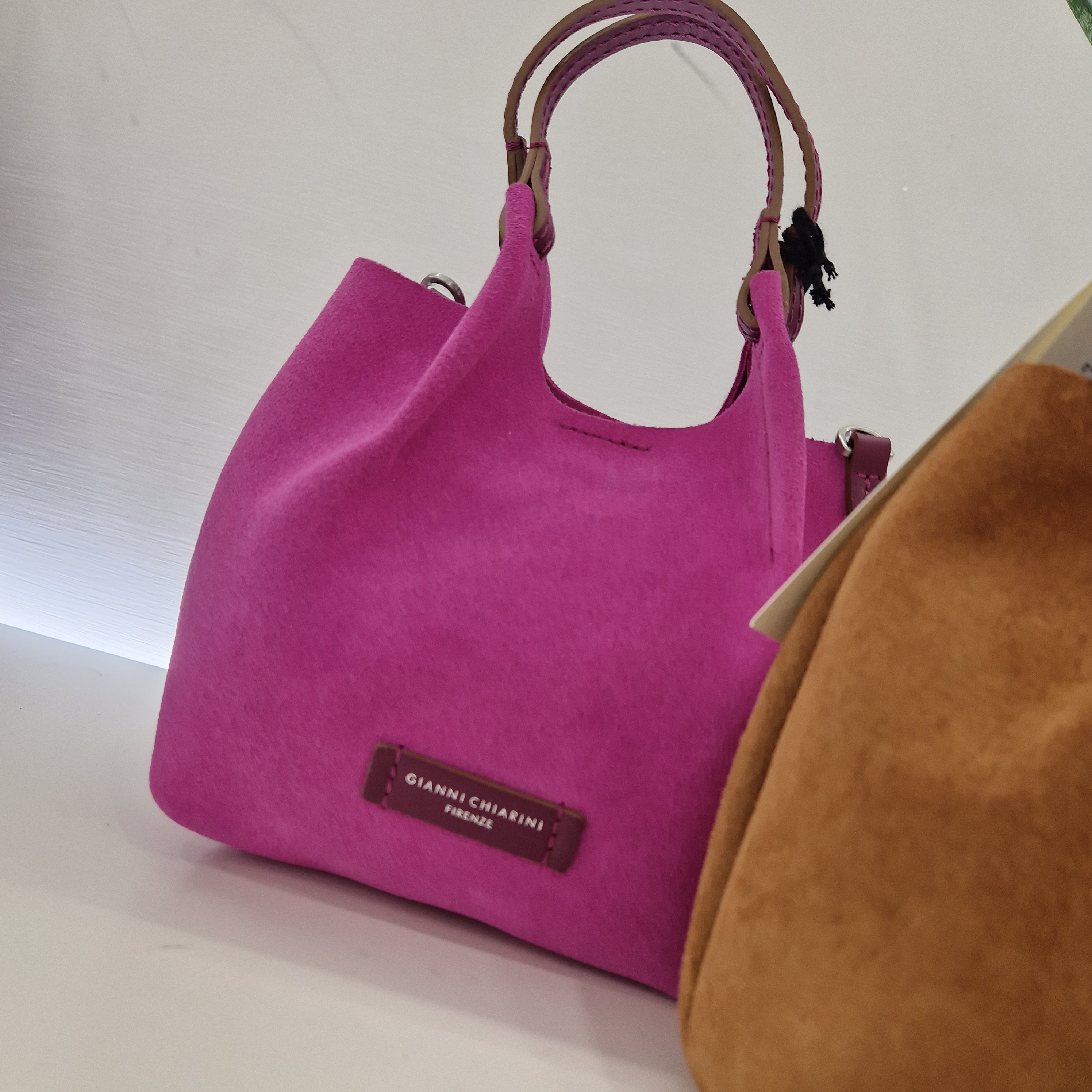 Gianni Chiarini linea DUA scamosciato dimensione piccola