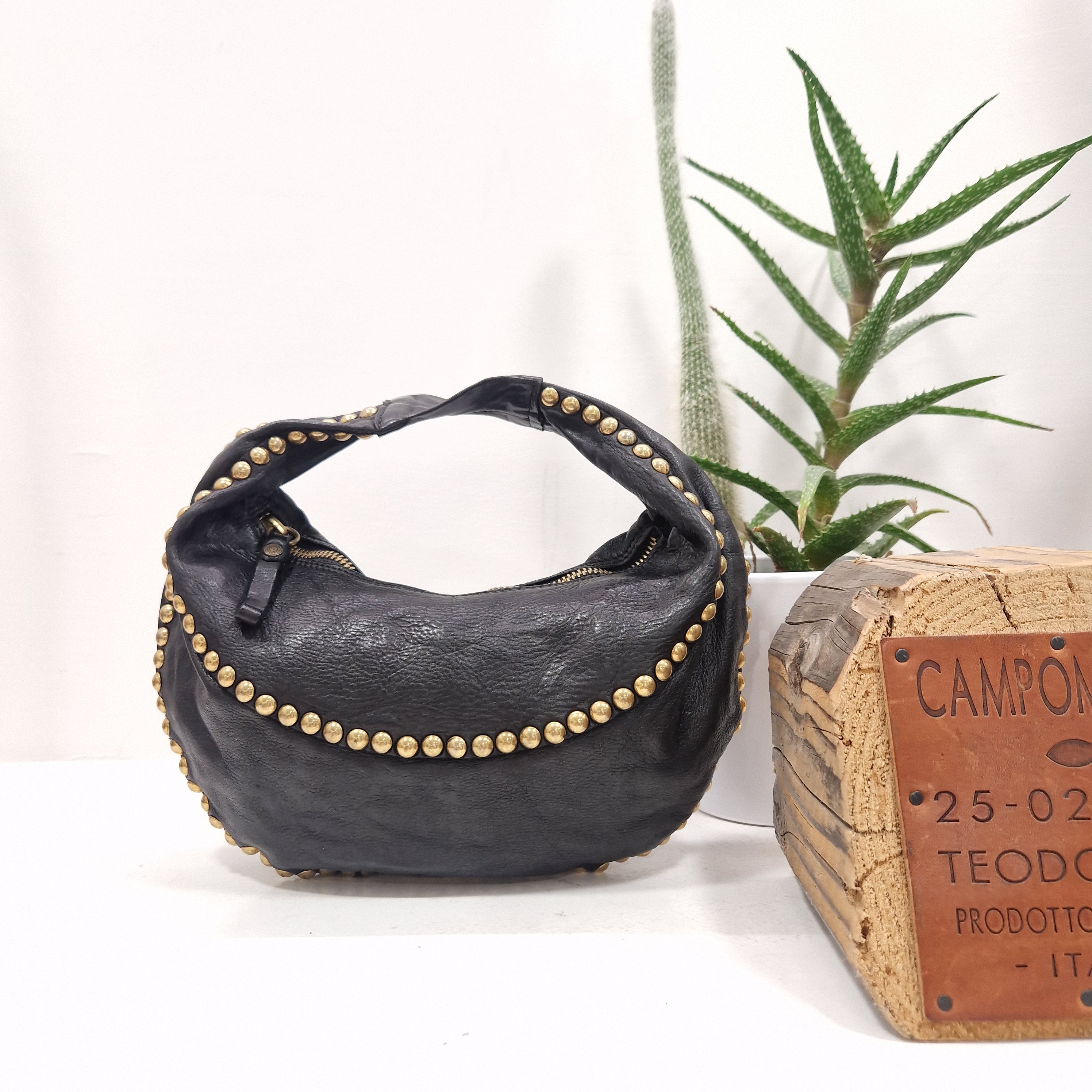 Campomaggia borsa MARISA neta borchia mezzasfera oro