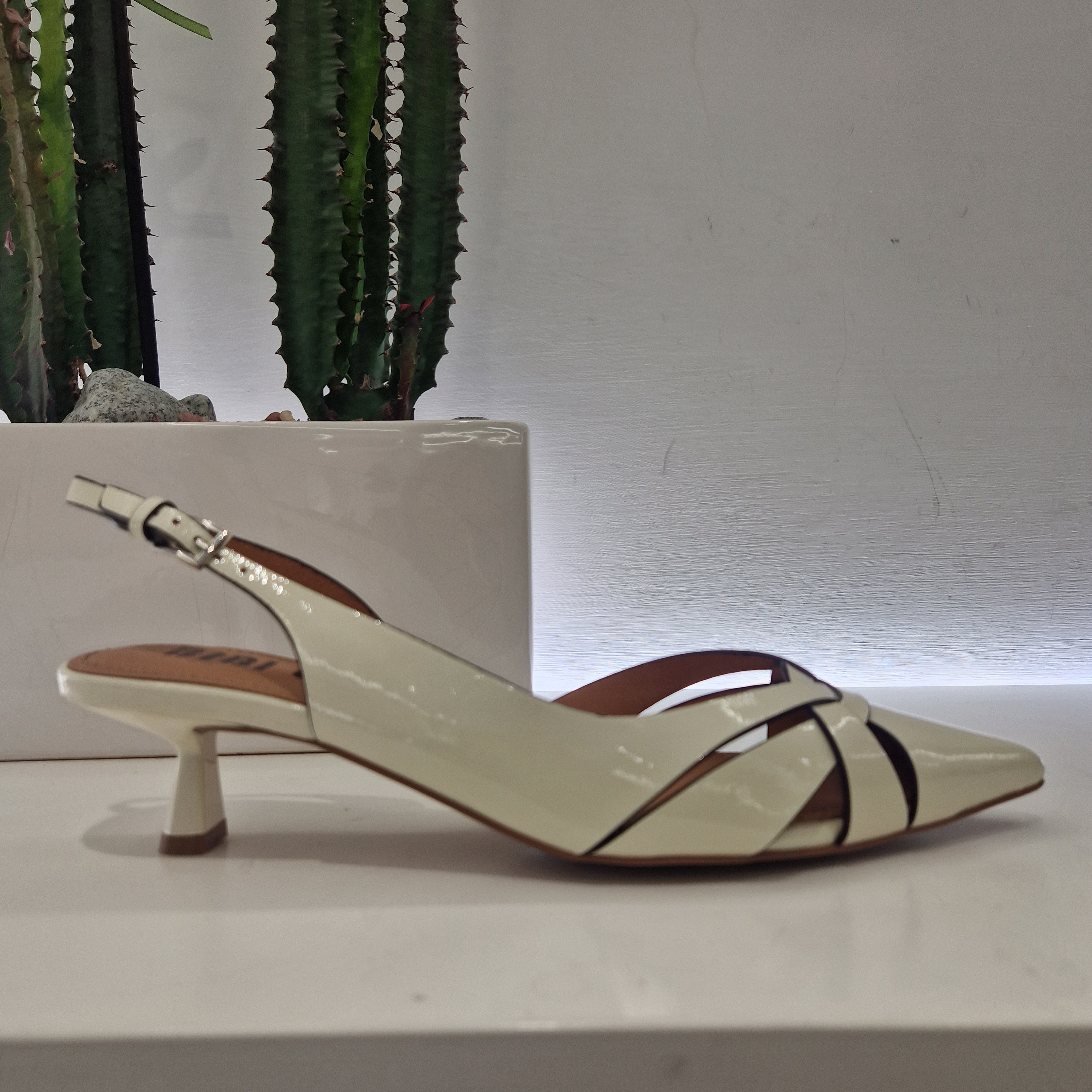 Bibilou scarpa aperta panna  tacco 4 cm