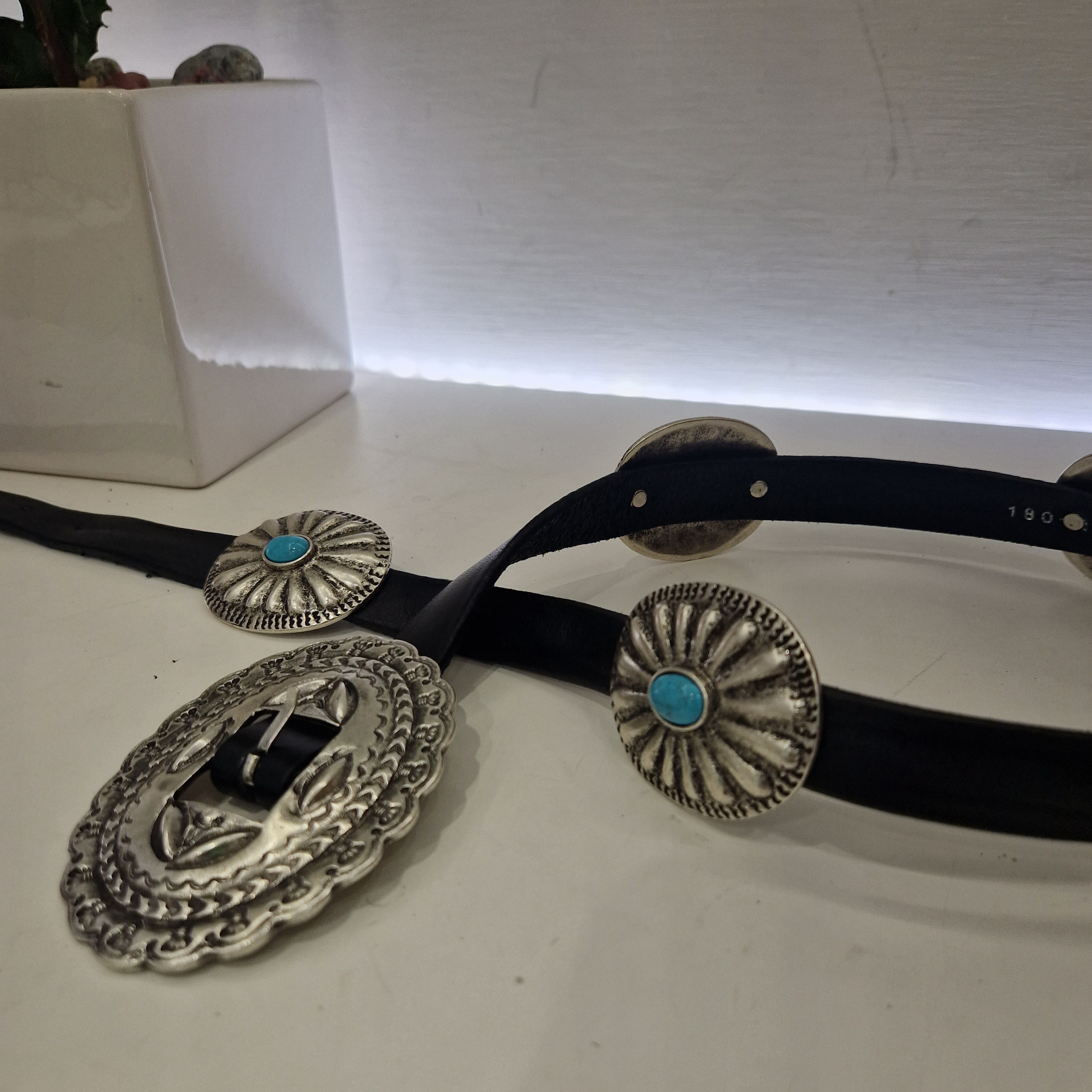 Alberto Luti cintura accessori borchie in metallo argento con turchese