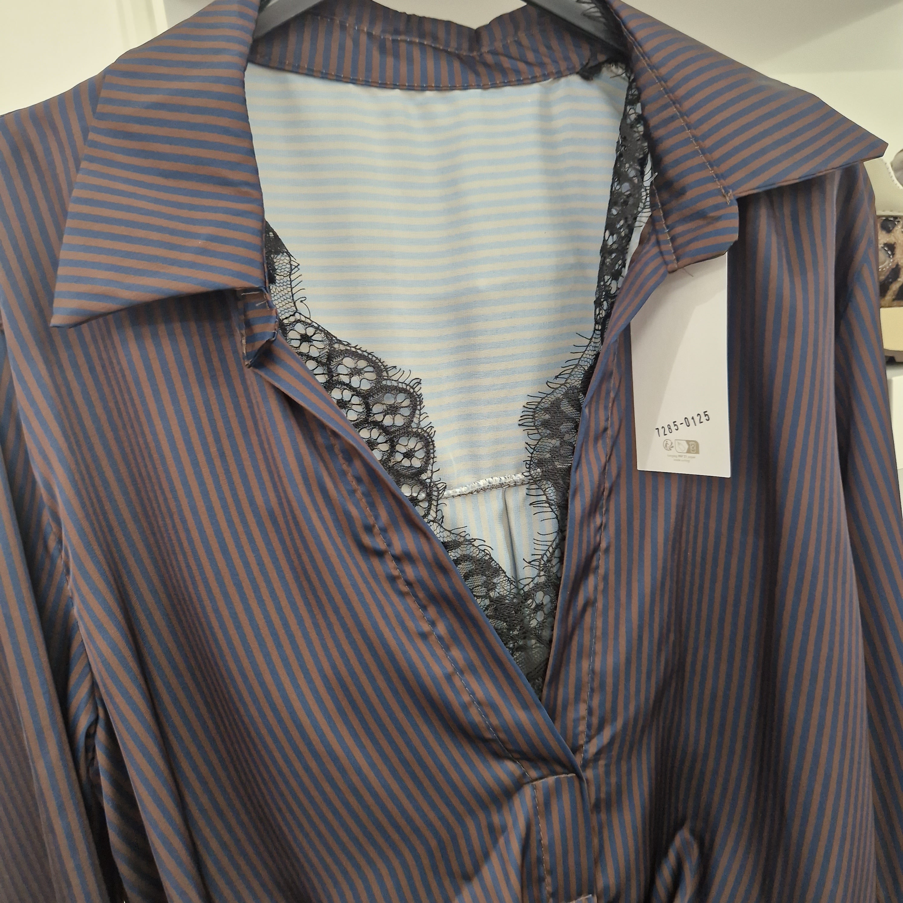 Kikisix Camicia con canotta in pizzo