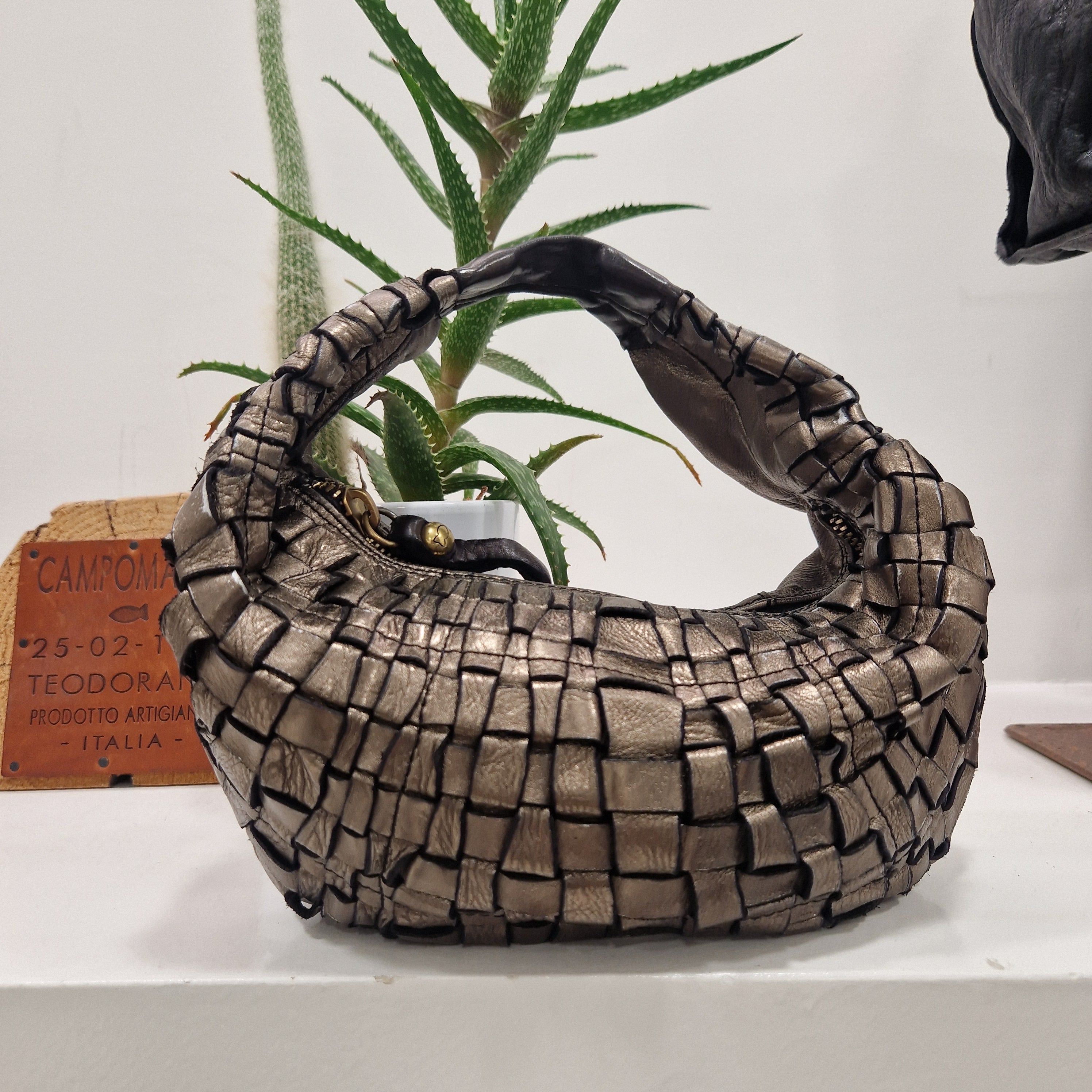 Campomaggi borsa monospalla laminato pellame intrecciato