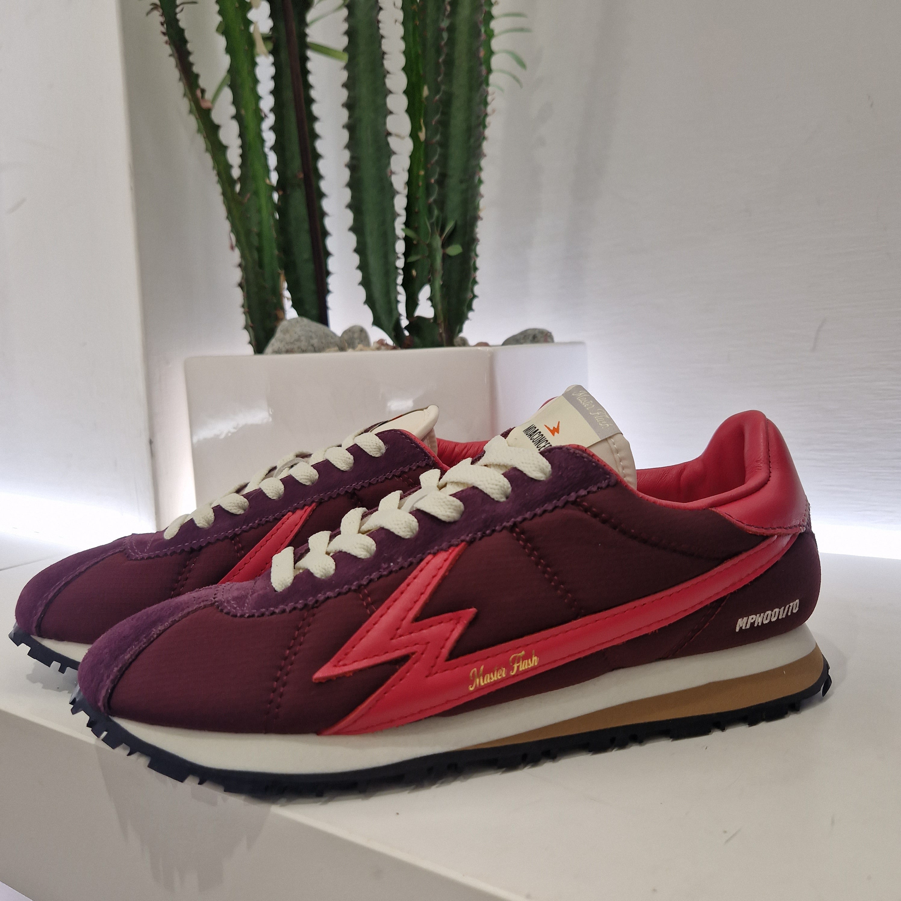 Moa sneakers modello flat coral red