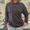 T-shirt manica in pizzo  nera