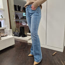 KIKISIX pantalone jeans CALIFORNIA a zampa