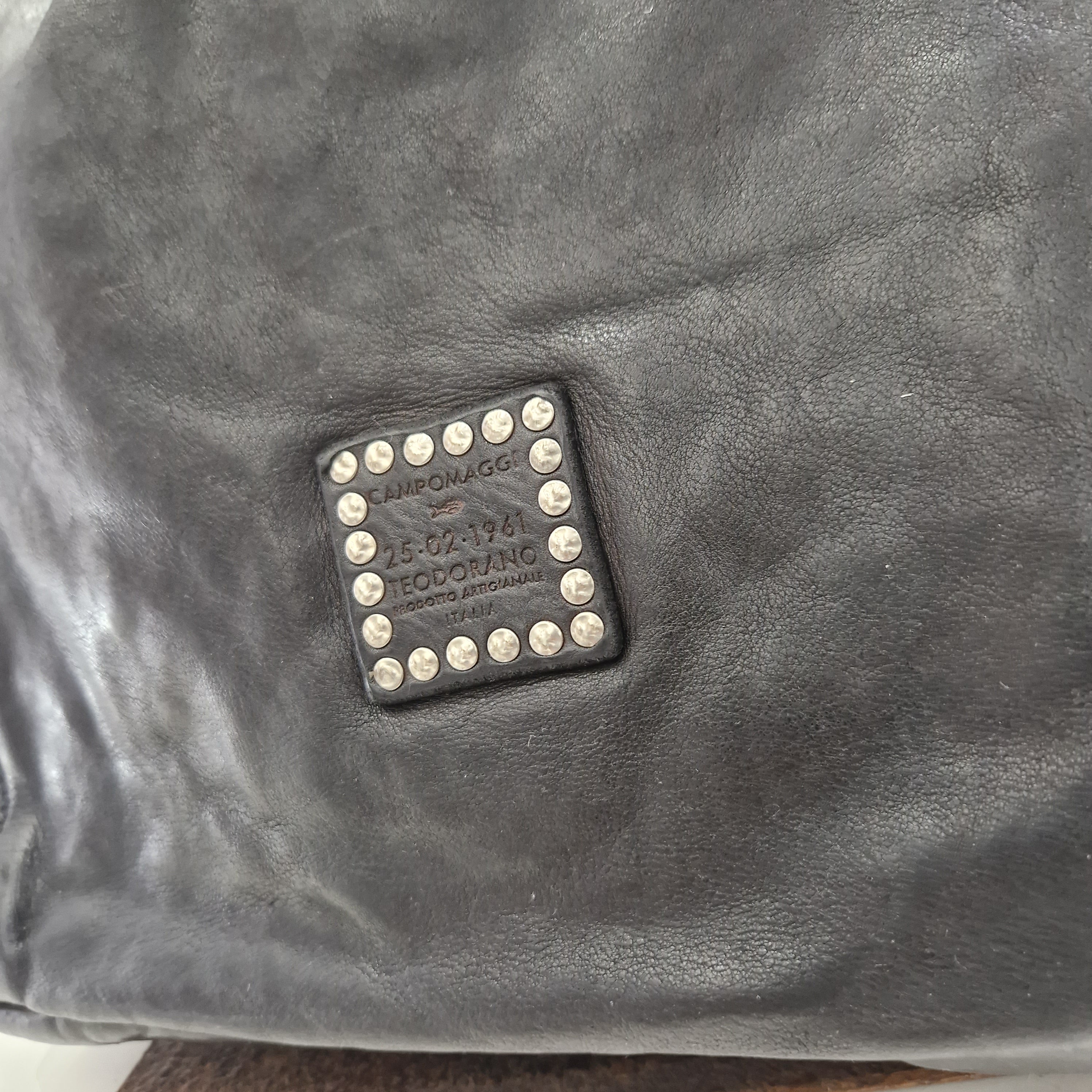 Campomaggi borsa linea CAMELIA
