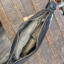 Campomaggi borsa Marsupio dimensione grande Kura in pelle nera con rivetti