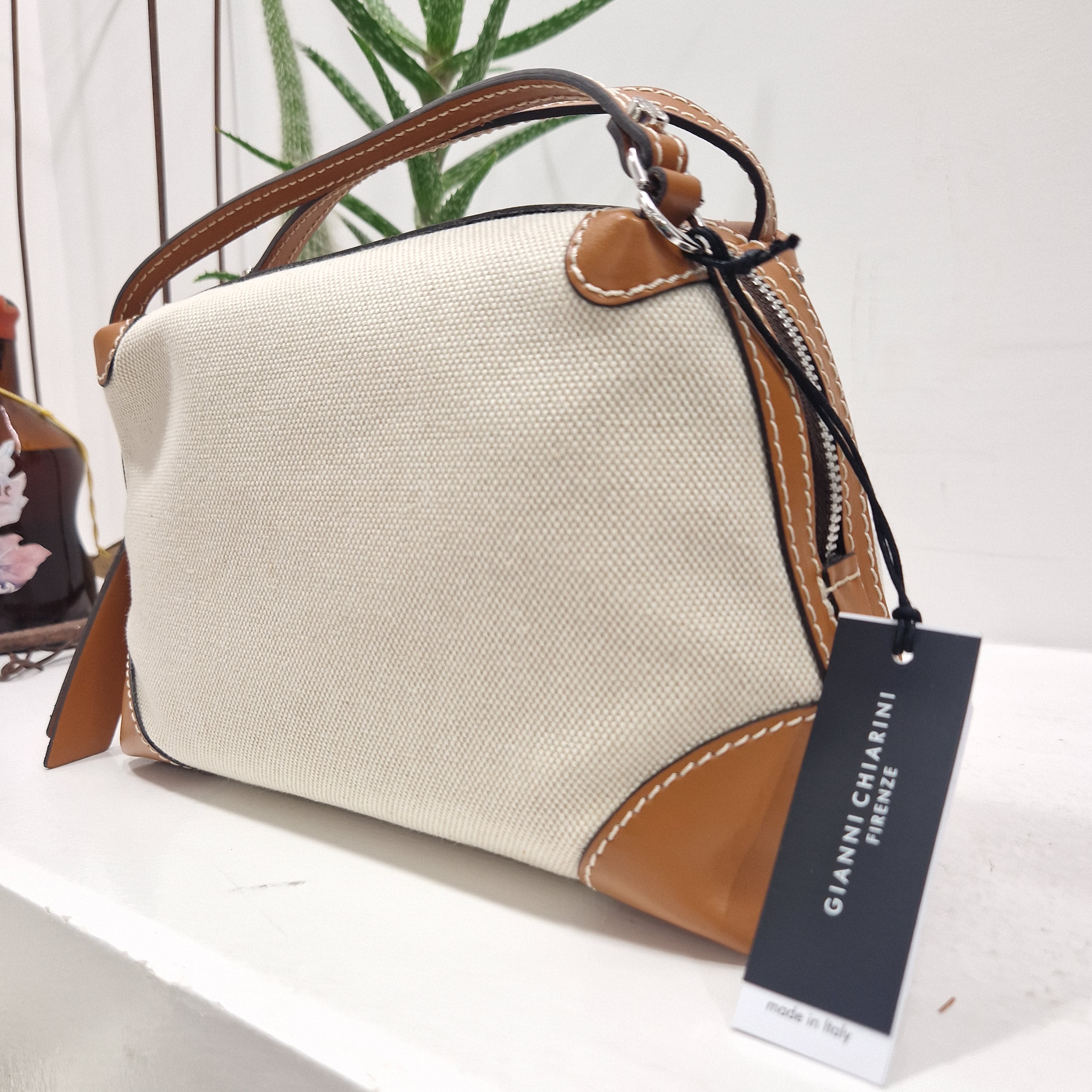Gianni Chiarini borsa  linea ALIFA in tessuto panna e cuoio