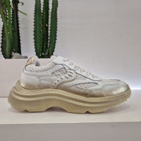 Voile Blanche sneaker modello CLub 122 BIANCO/ORO