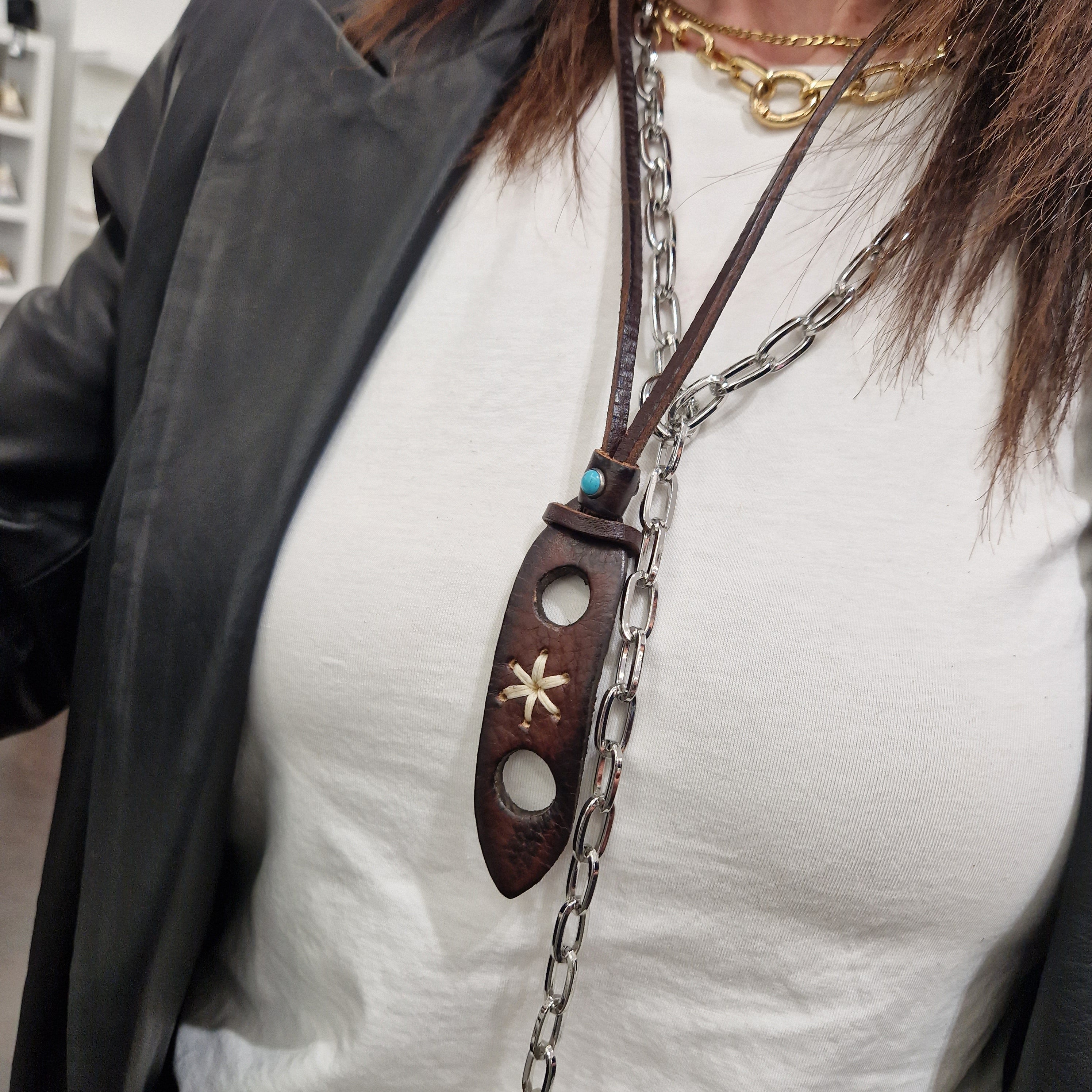 Collana Porta occhiali in pelle