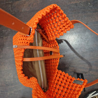 Gianni Chiarini borsa color arancio  linea AVA intrecciata  dimensione piccola