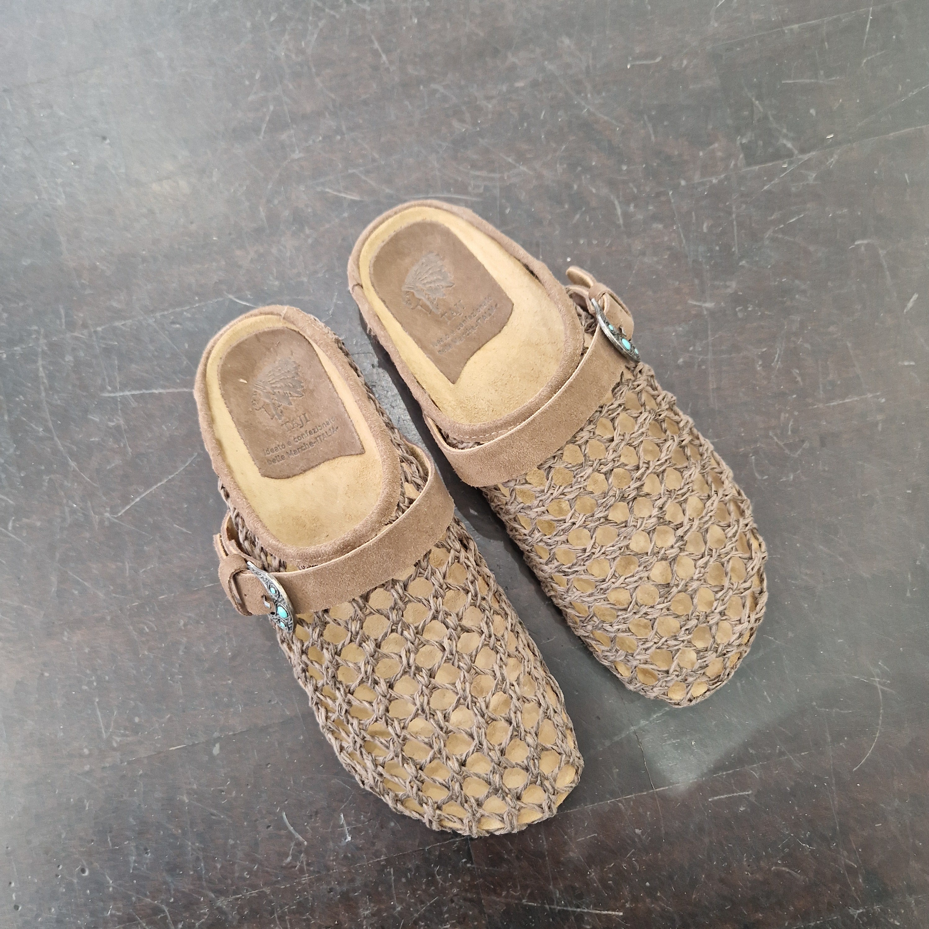 Taji sabot traforato color sand