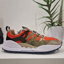 Flower Mountain sneaker uomo modello WHASHI arancio