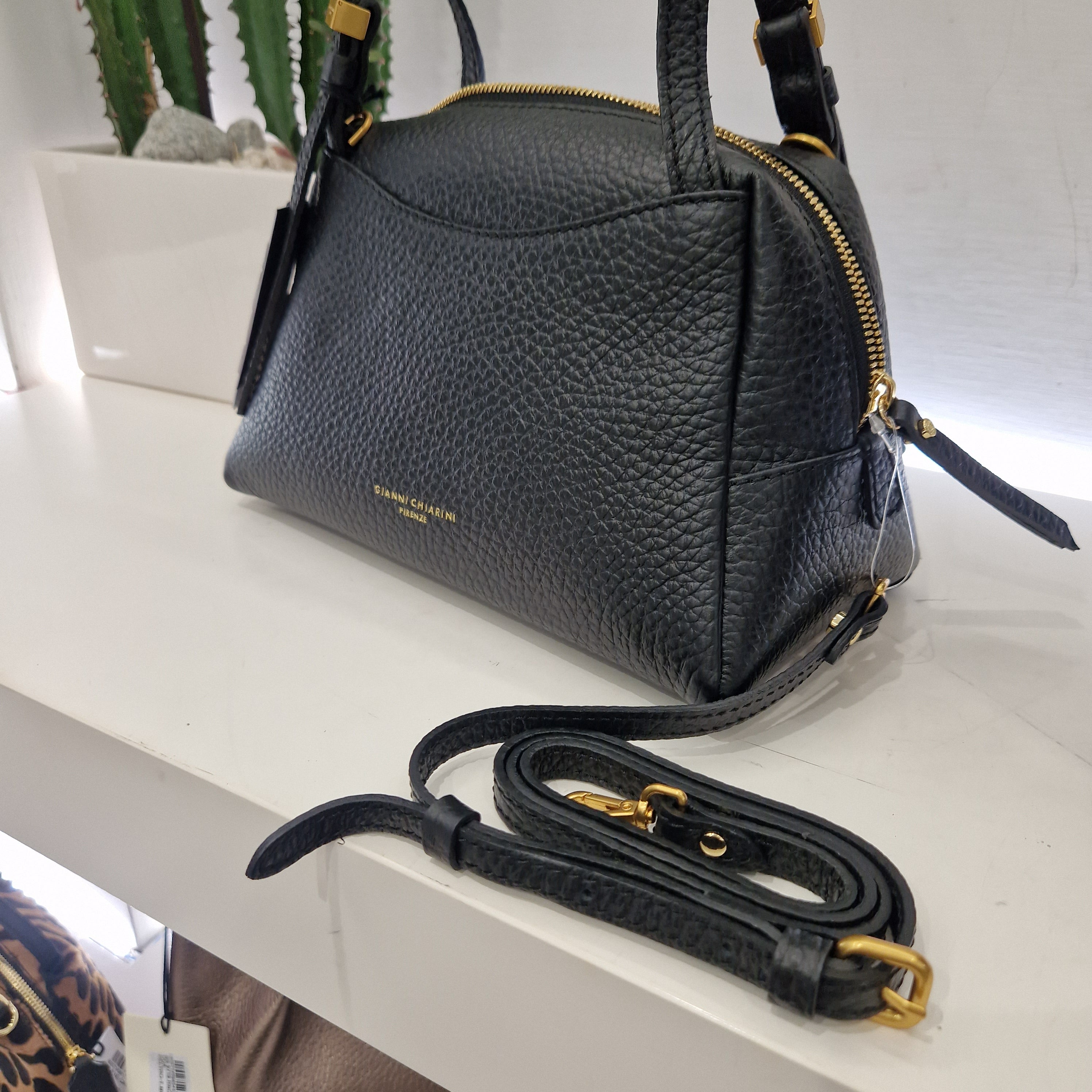Gianni Chiarini borsa nera linea  DEA