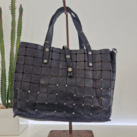 Campomaggi borsa linea ACACIA shopping  doppio manico in pelle nera