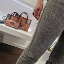 Pantalone jeans grigio modello skinny