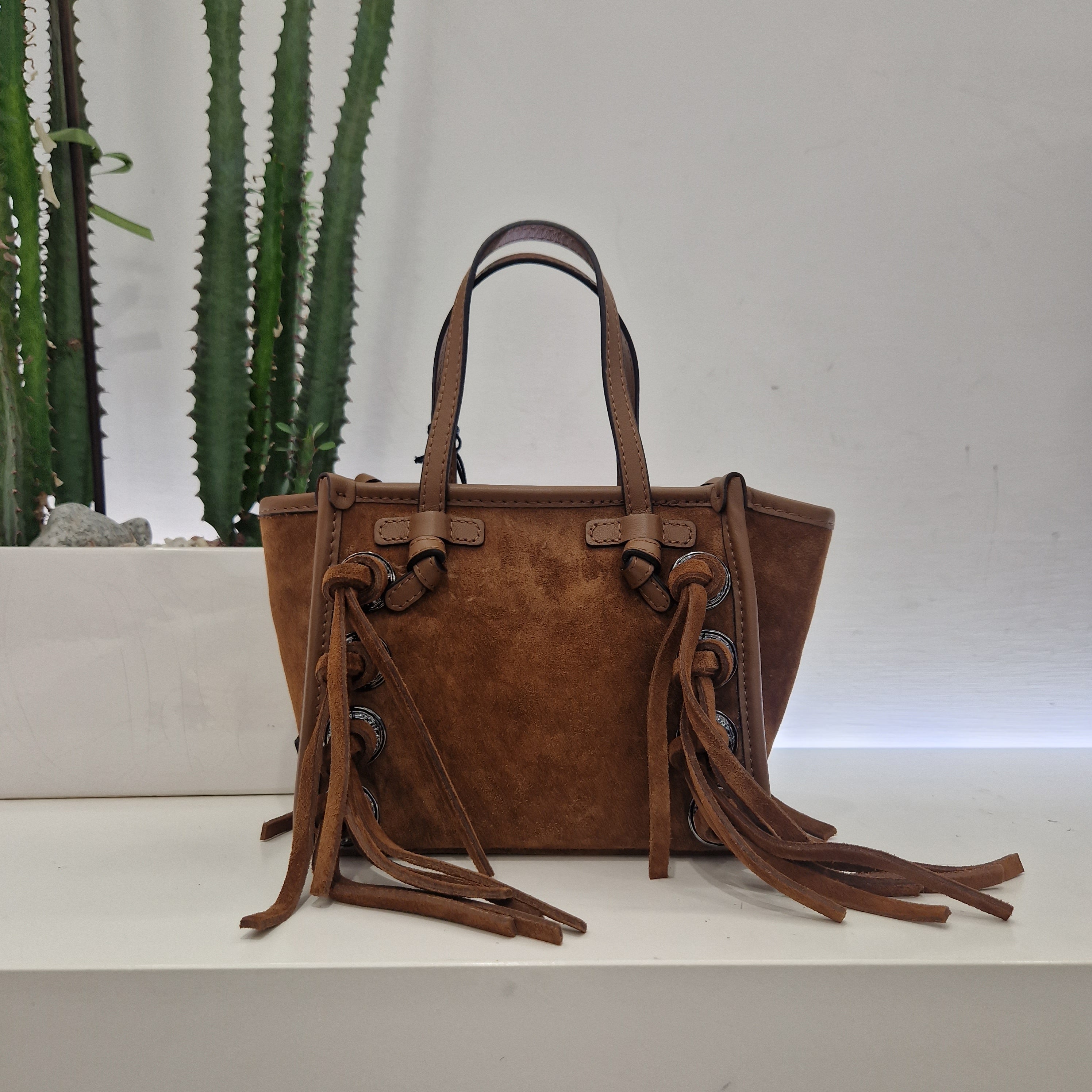 Gianni Chiarini  MISS MARCELLA  dimensione piccola pelle scamosciata cuoio con frange