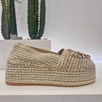 Fiorina scarpa con platform color sabbia