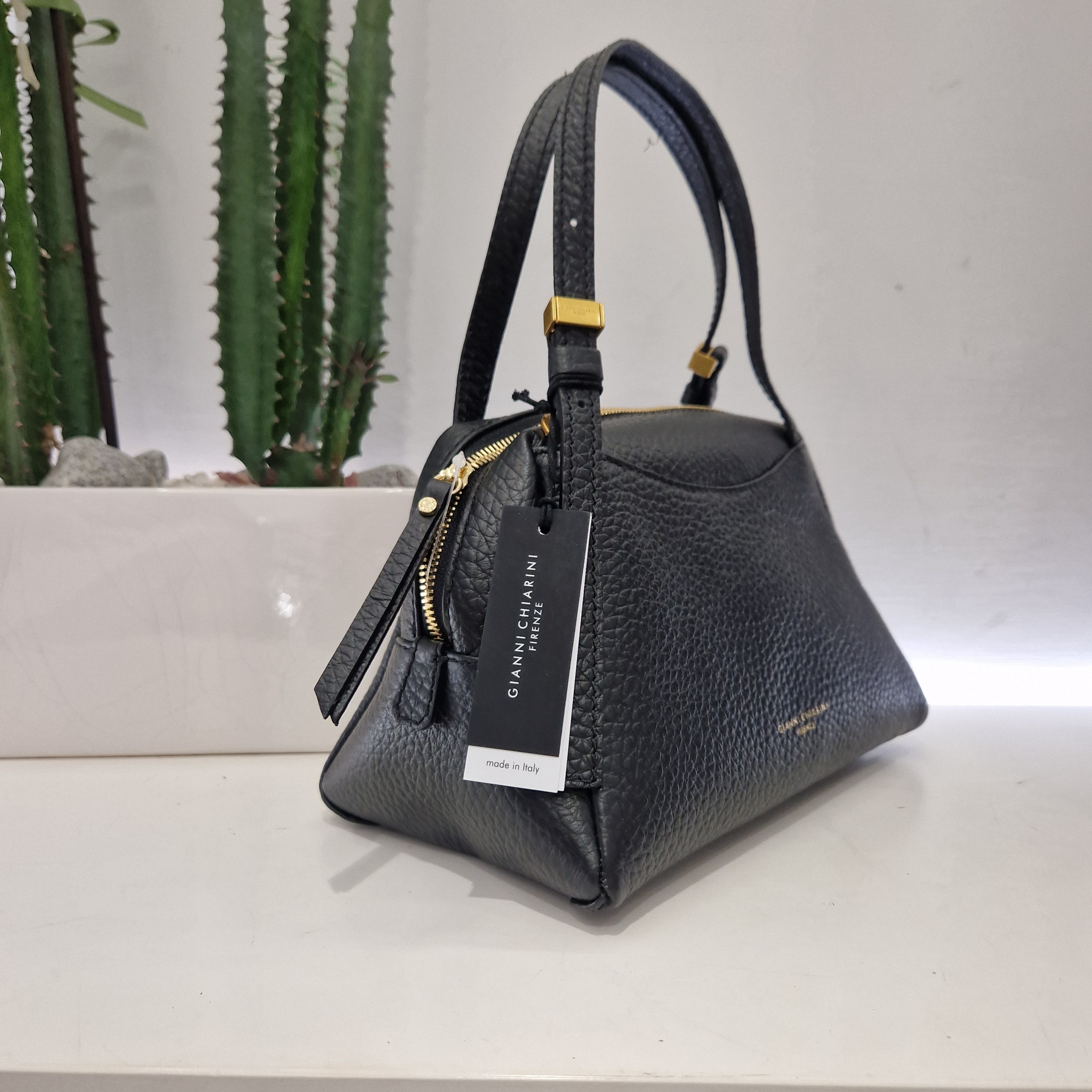 Gianni Chiarini borsa nera linea  DEA