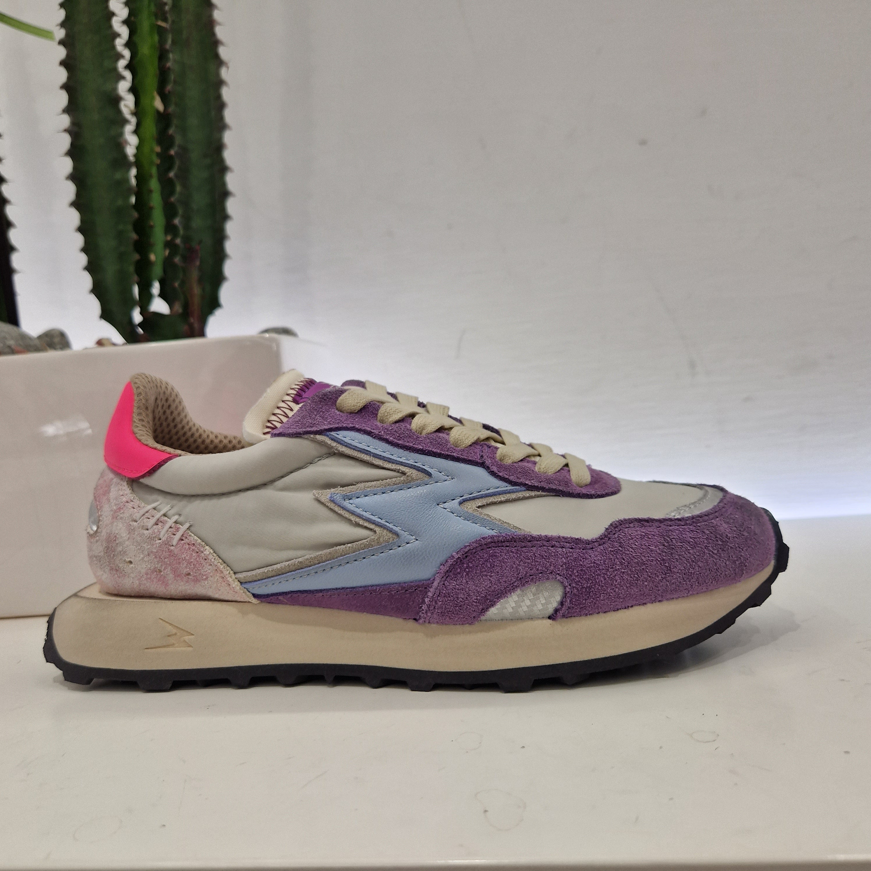 Moa sneakers RUNNING color lilla
