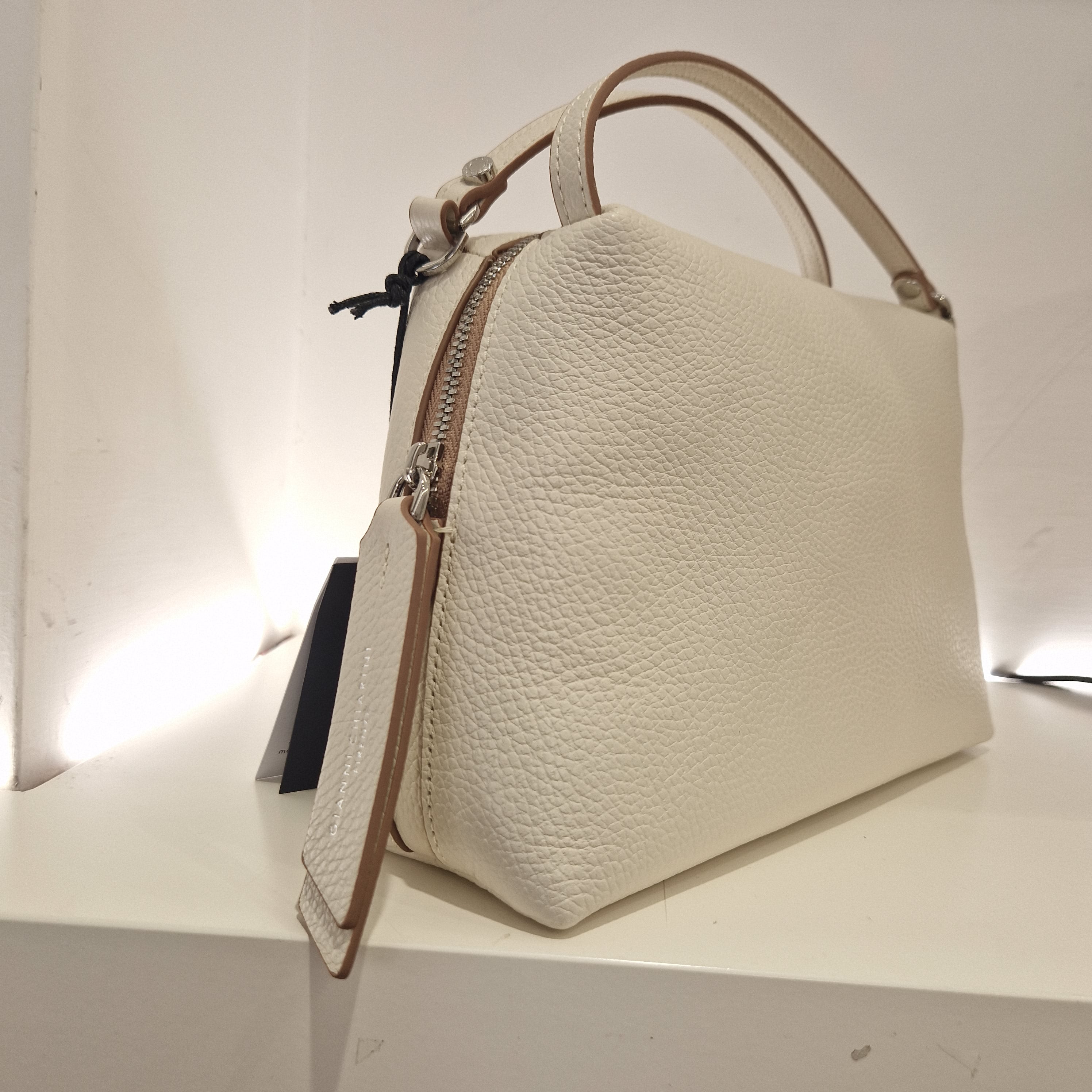 Gianni Chiarini borsa  linea ALIFA in pelle color  panna