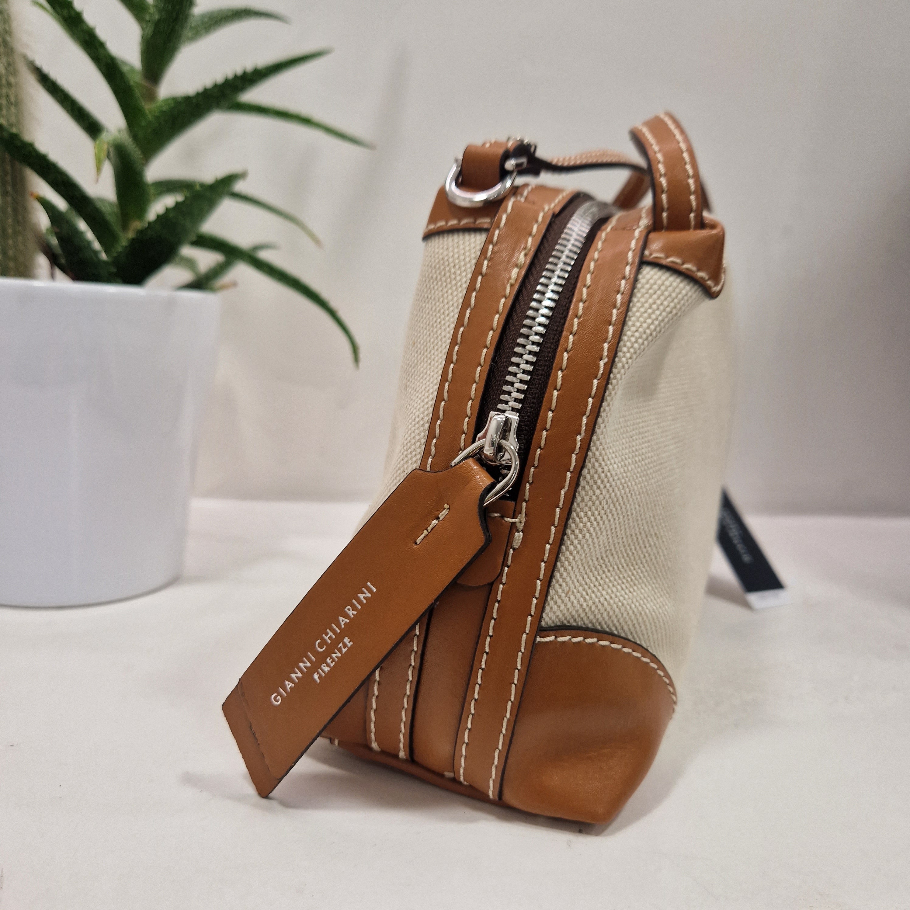 Gianni Chiarini borsa  linea ALIFA in tessuto panna e cuoio