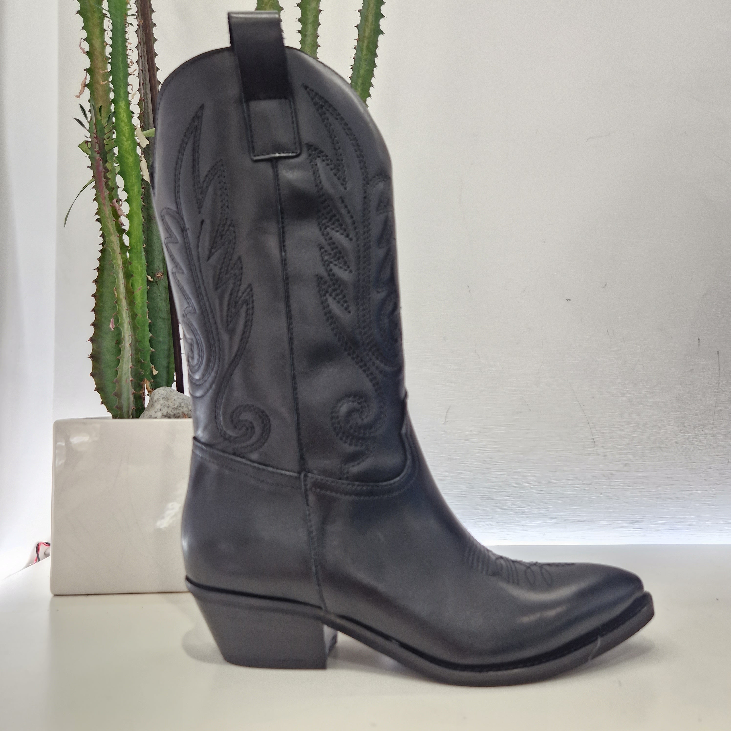 Stivale MIAMI stile texano nero tacco 4cm