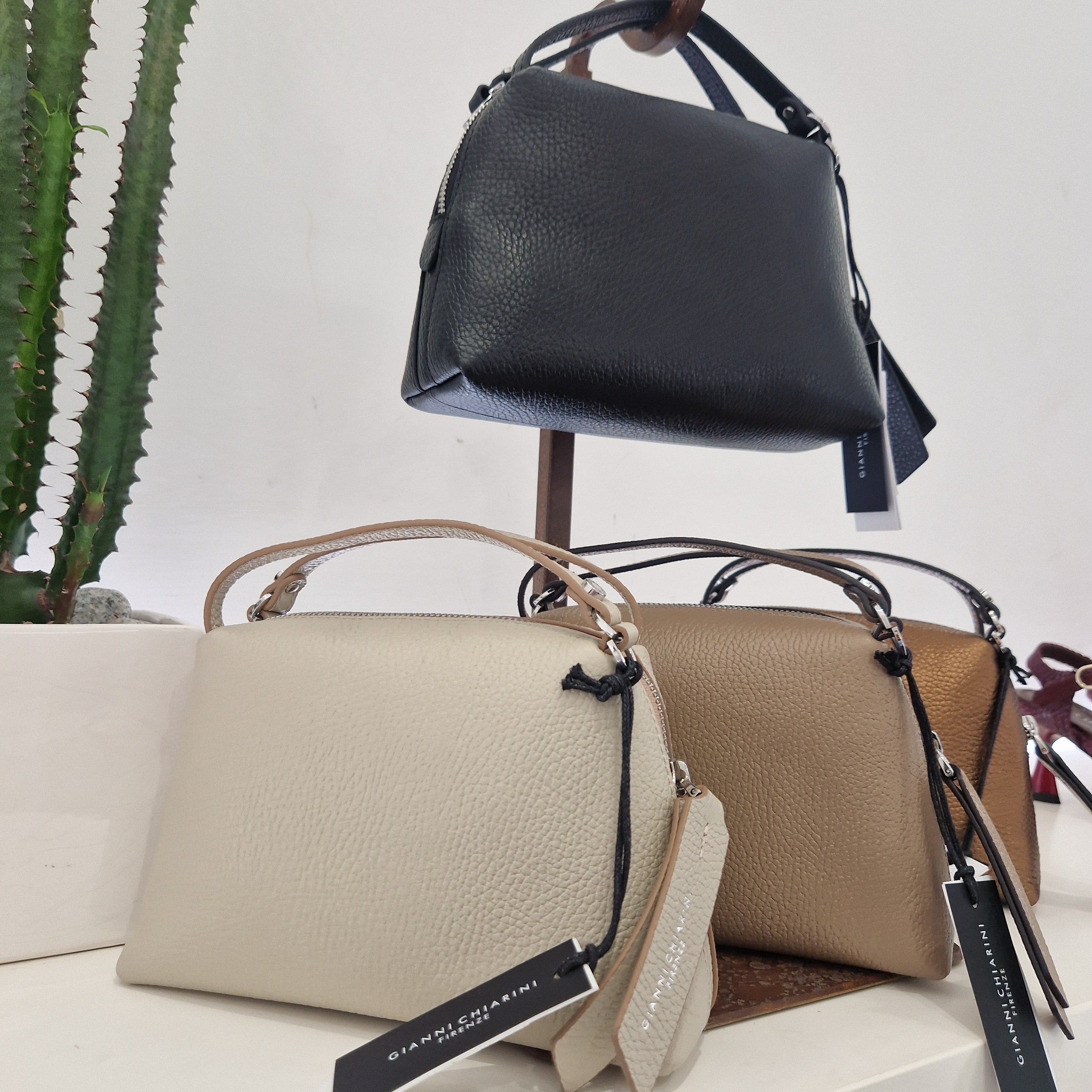 Gianni Chiarini borsa  linea ALIFA formato piccolo