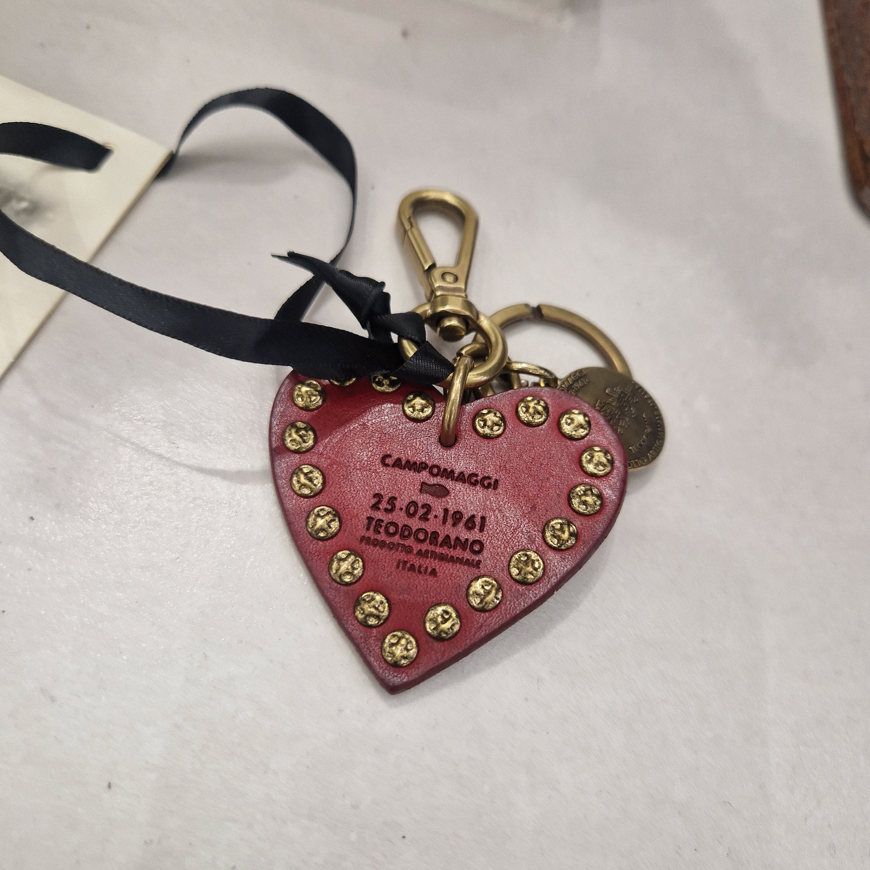 Campomaggi  portachiavi rosso CUORE