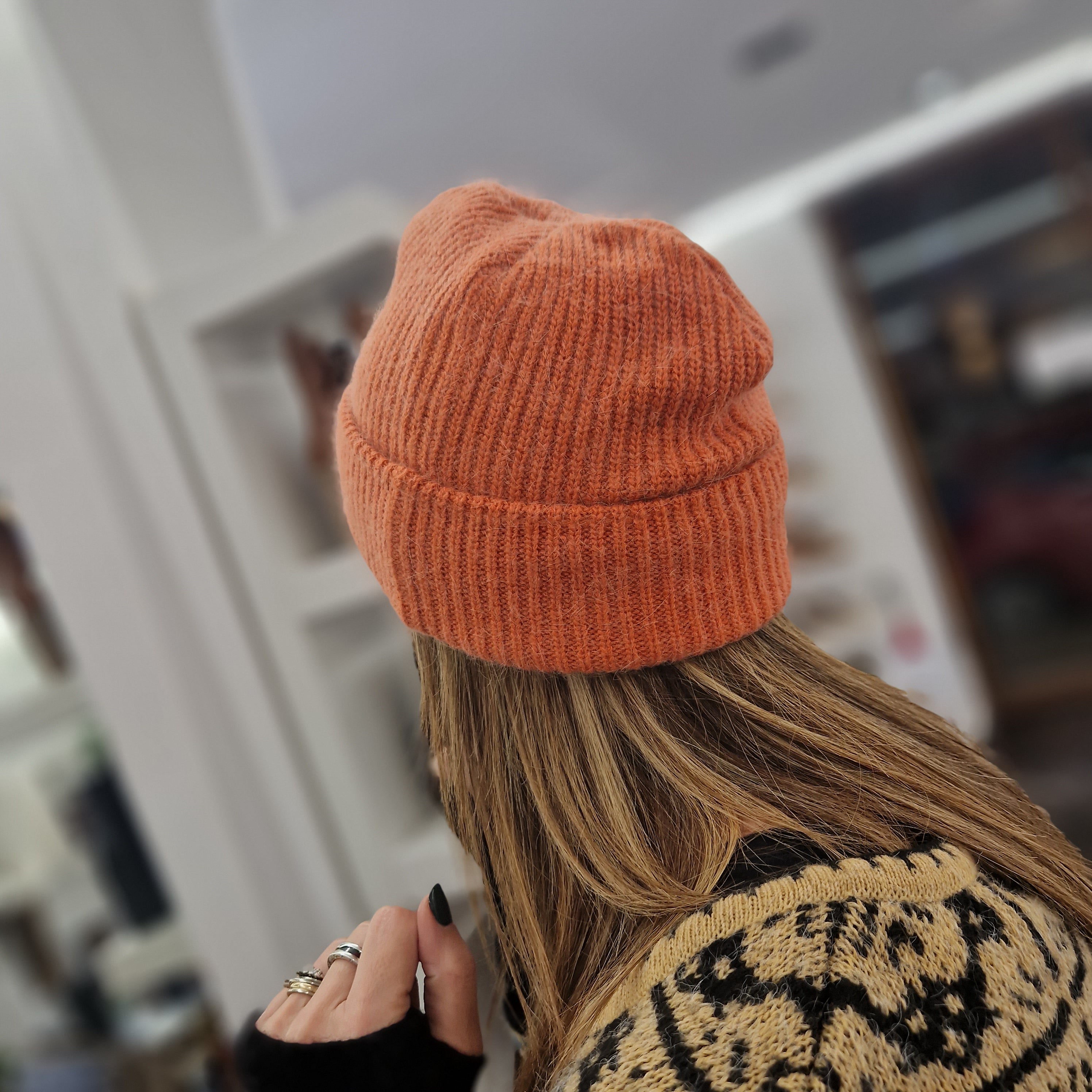 Cappello arancio