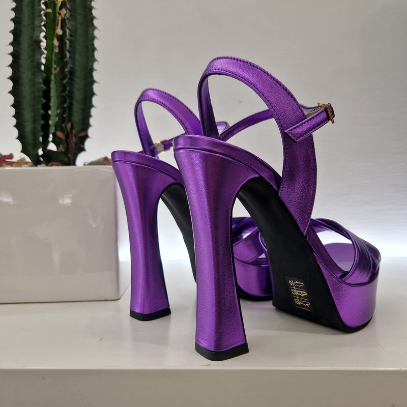 Giampaolo Viozzi sandalo viola