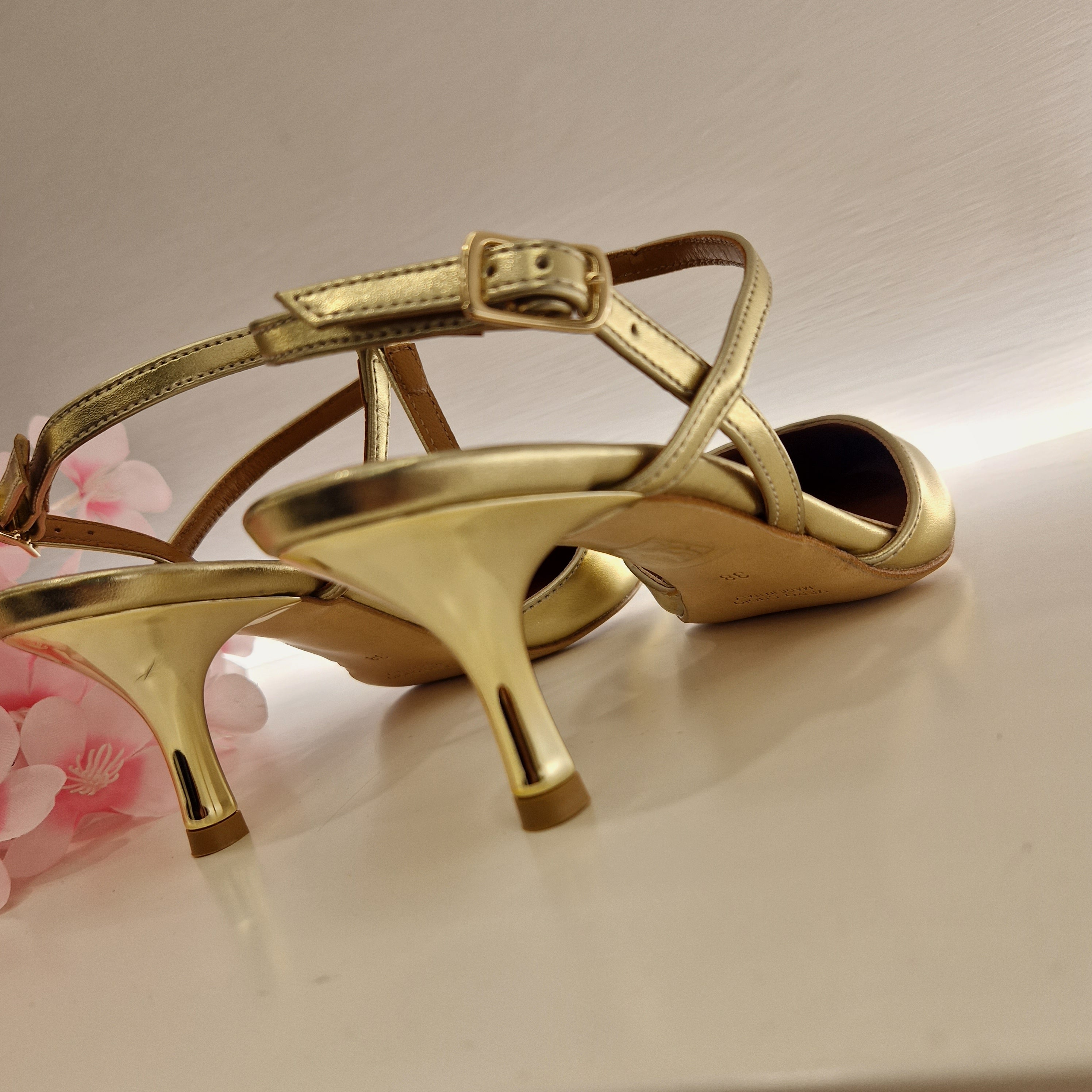 Doop gold open shoe