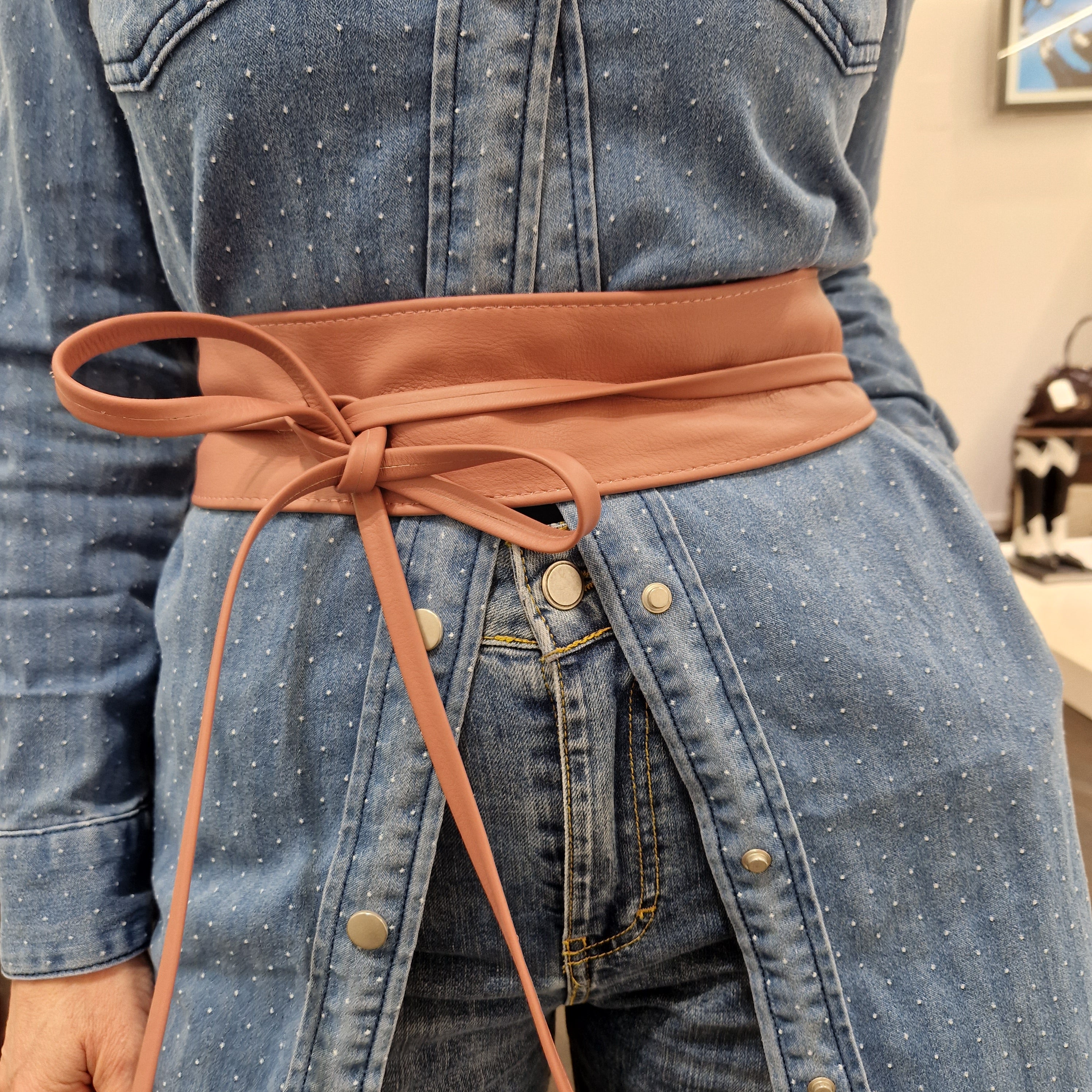 Cintura in pelle color rosa
