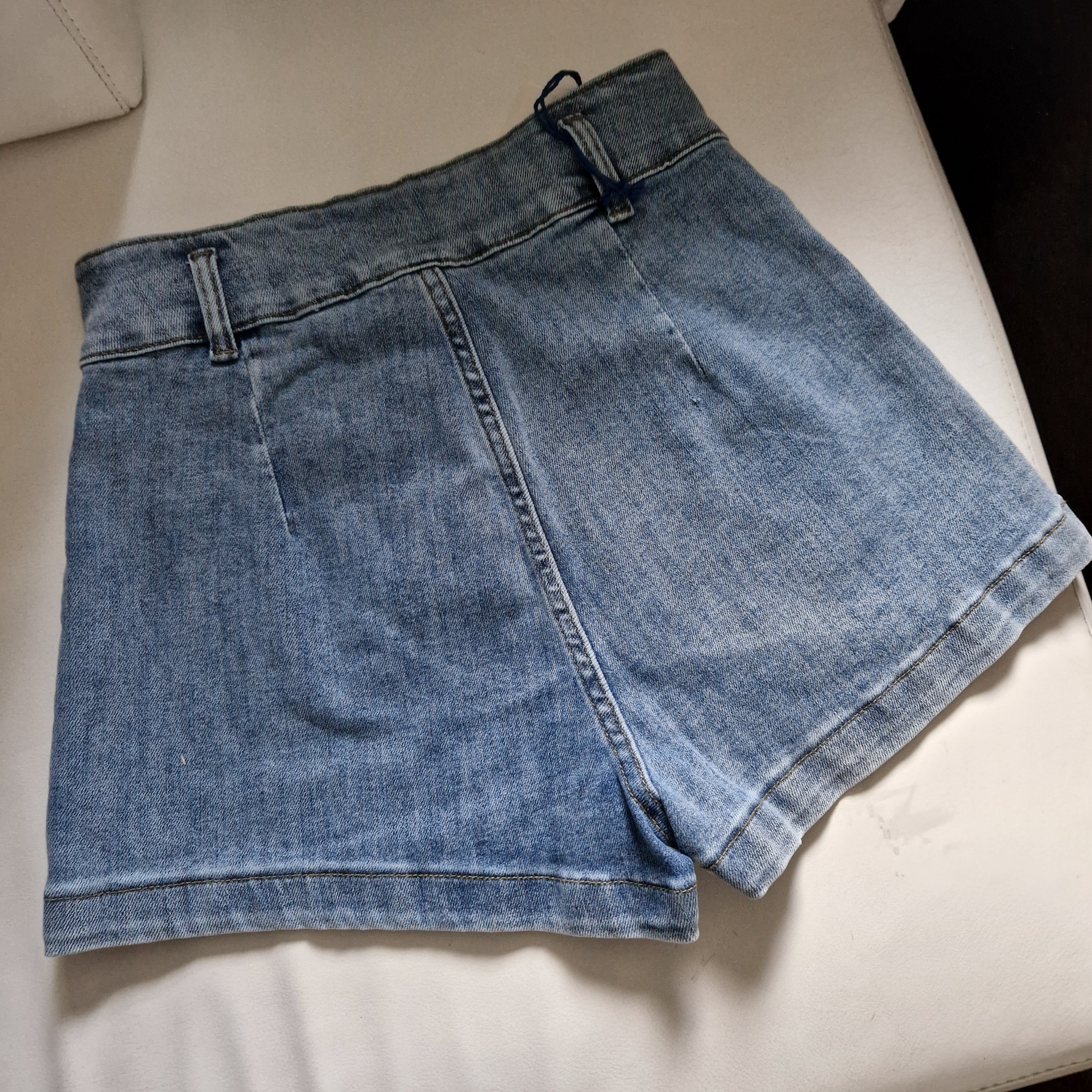 Jeans shorts with pockets
